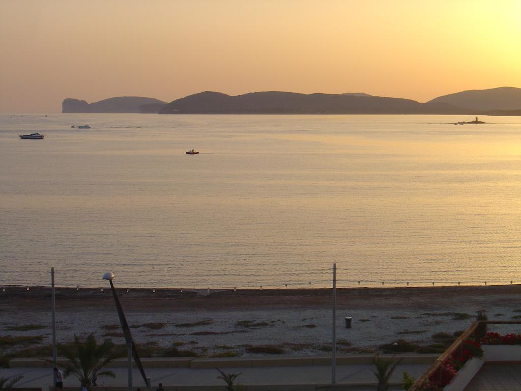 Hotel San Giuan Альгеро Екстер'єр фото